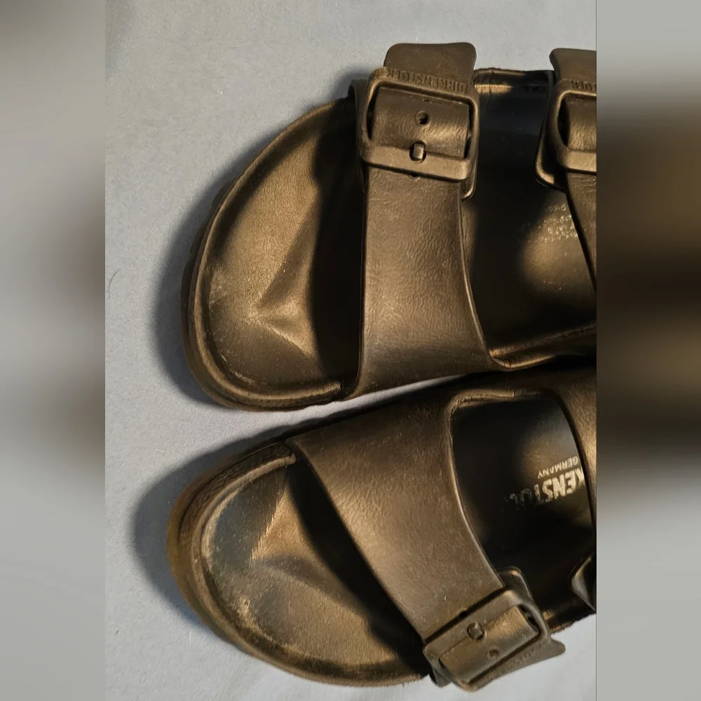GUC! Birkenstock Arizona Essentials EVA - Black - Size 39 - Picture 2 of 10